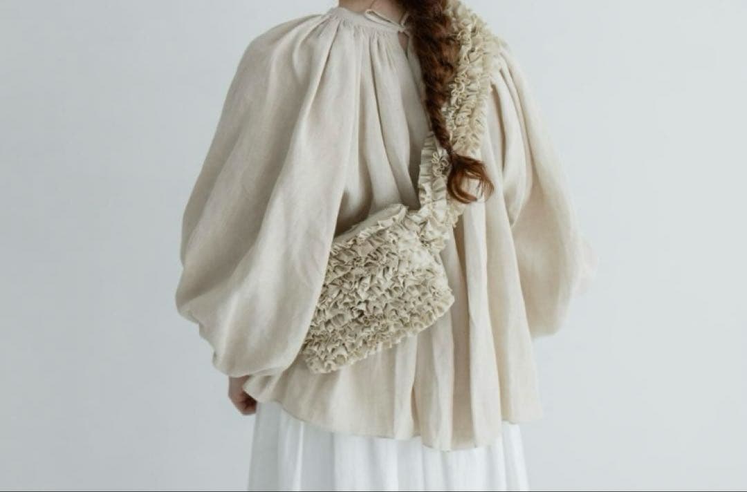 別注R&D.M.Co- FRILL BODY BAG フリルボディバッグ R&D.M.Co- オールドマンズテーラー : GARMENT DYE TYPEWRITER FRILL