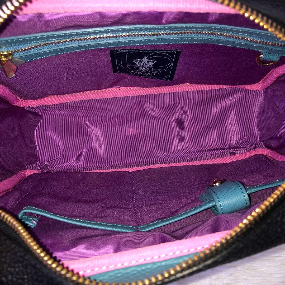 希少 A.D.M.J. ショルダーバッグ カメラバッグ スクエア シボ革 - メルカリ