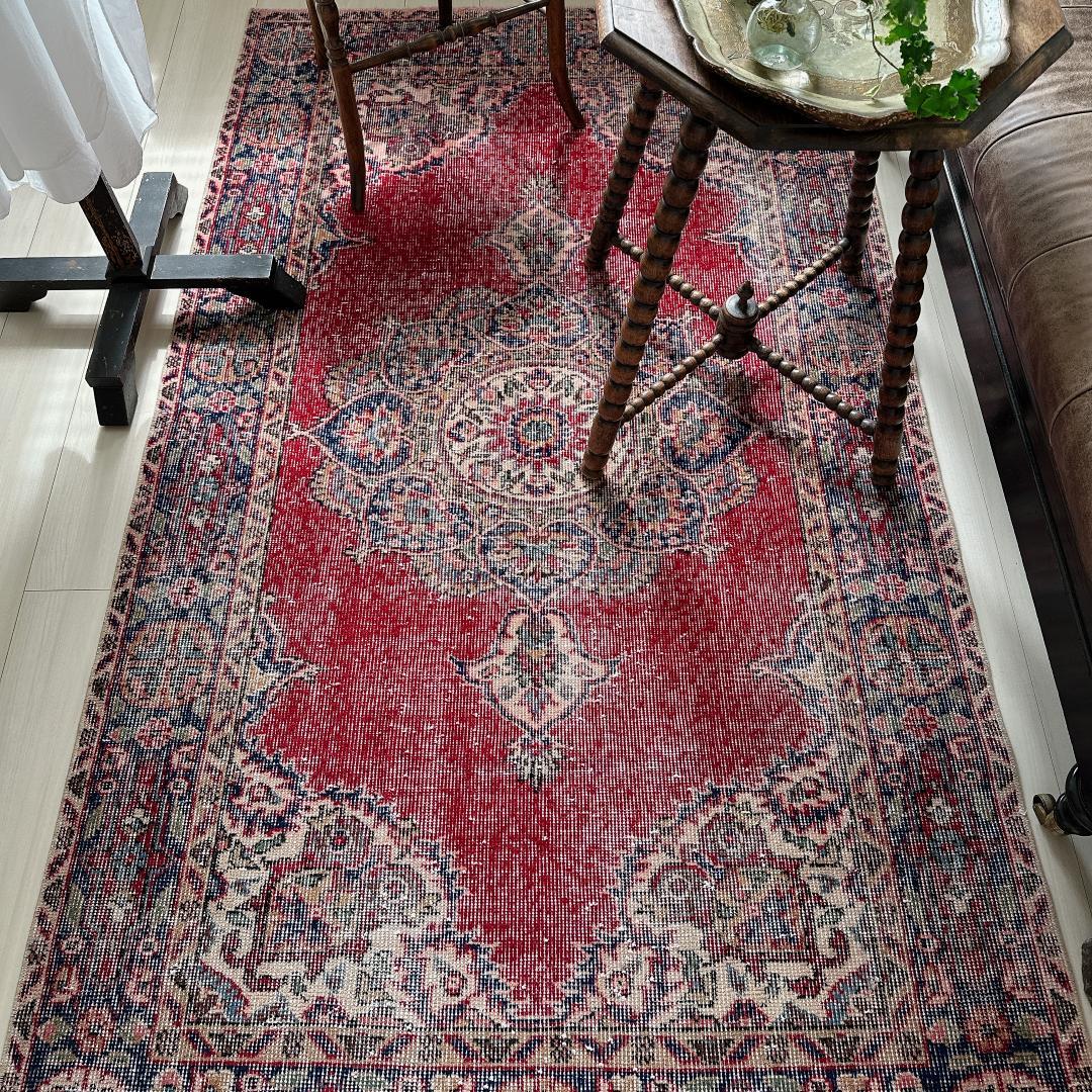 トルコヴィンテージラグ A61 レア レッド ネイビー ブルー グリーン トルコ ヴィンテージラグ A128 レッド ネイビー ターコイズブルー