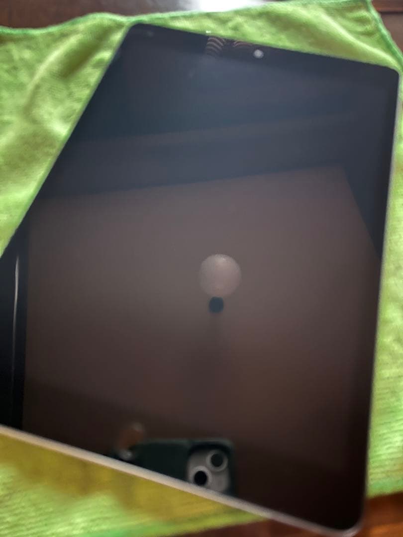 Apple iPad 第9世代　スペースグレー 本体　64G Amazon.co.jp: 【整備済み品】 Apple iPad (第9世代) Wi-Fi +