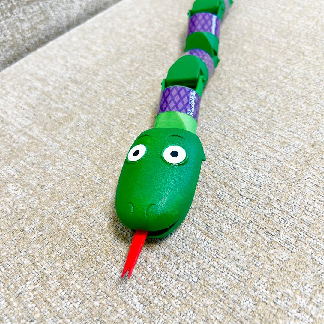 トイストーリー スネーク 絶版 実物大 - メルカリ