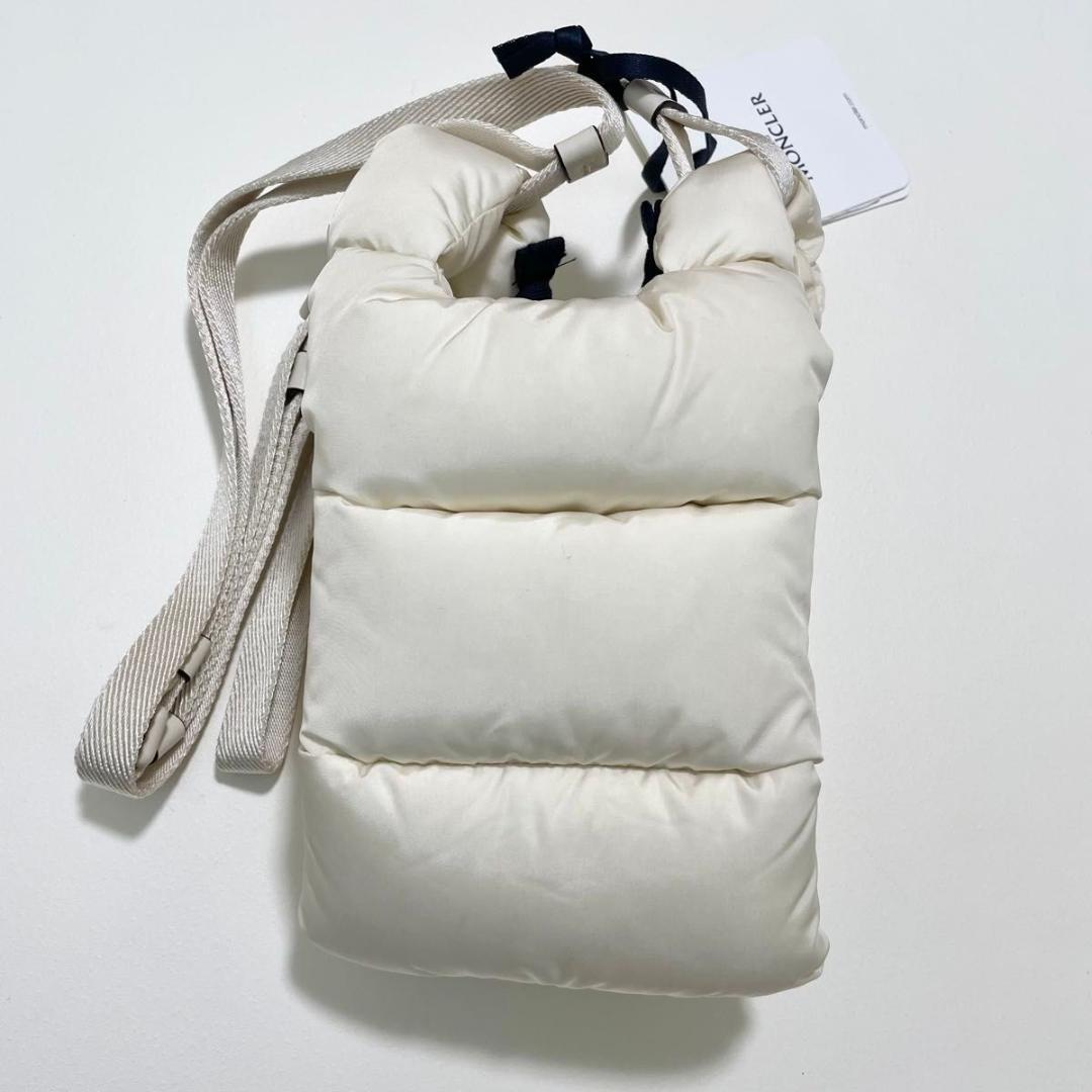 モンクレール ショルダーバッグ キルティング 白 シンプル ダウン