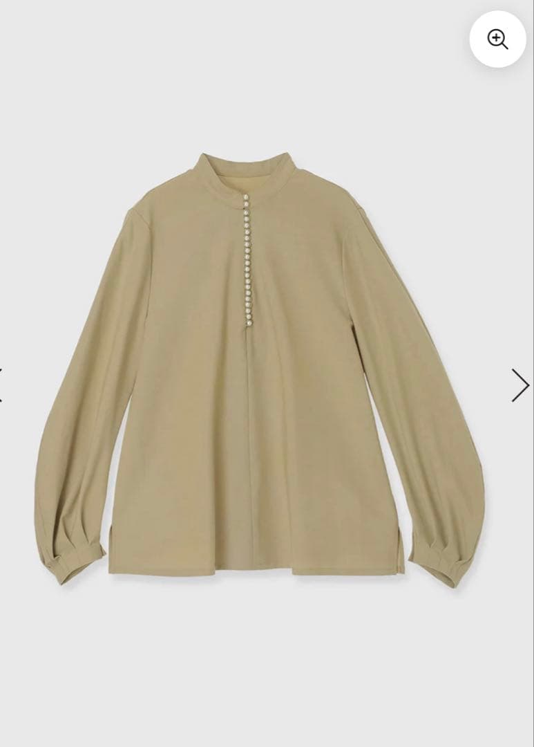 パールトリムブラウス ベージュ サイズF - メルカリ