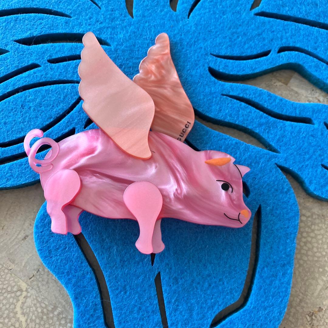 グッチ　ブローチ　フライングピッグ グッチ ブローチ，グッチ 蜂 ブローチ，Gucci - グッチ ブローチ