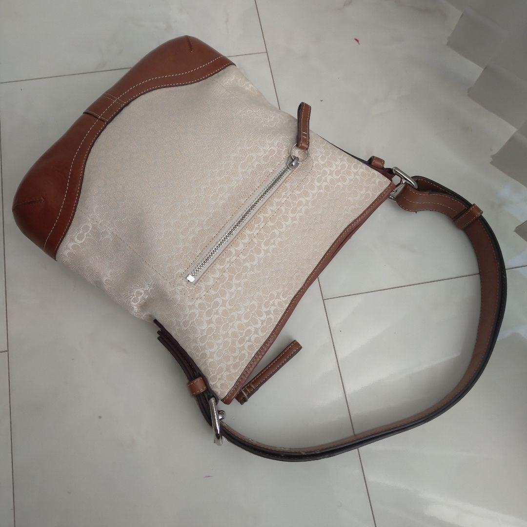 COACH ワンショルダーバッグ シグネチャー ショルダーバッグ