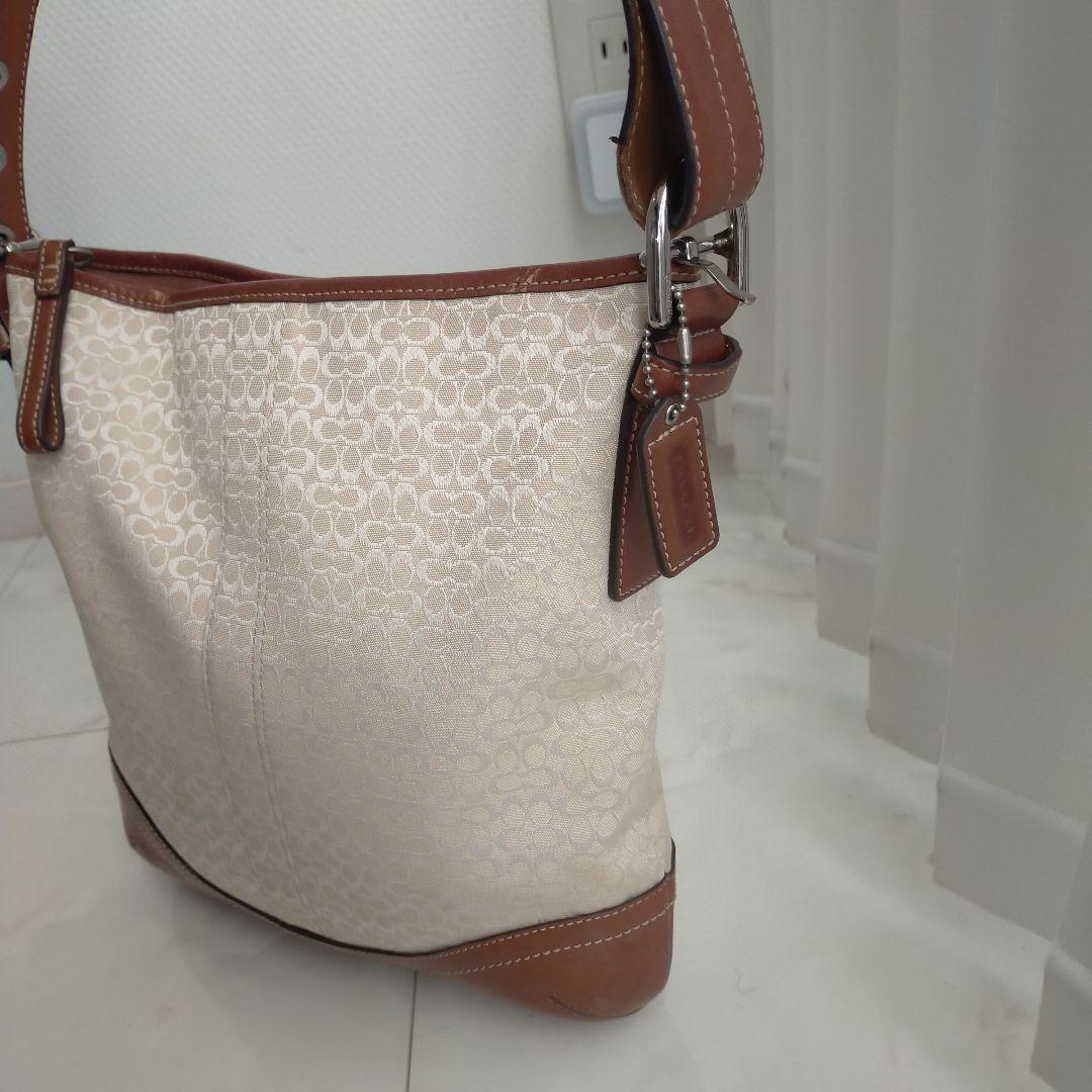 COACH ワンショルダーバッグ シグネチャー ショルダーバッグ