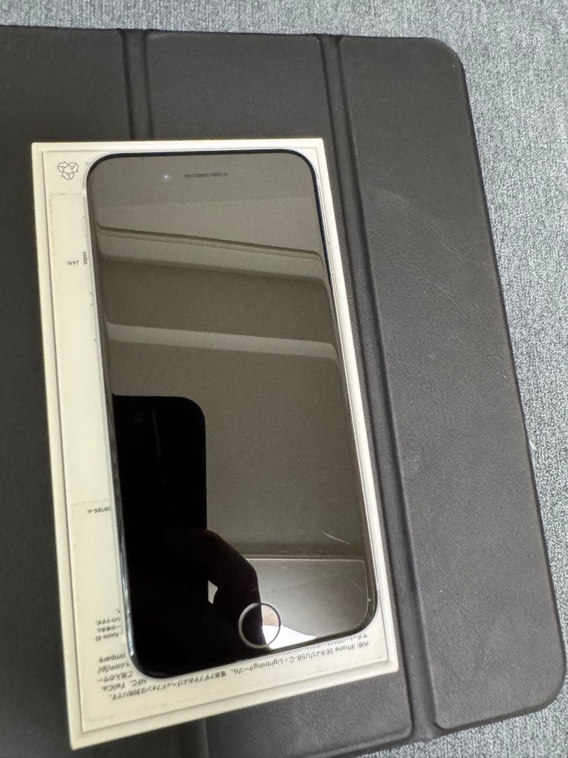 iPhone SE2 64GB WHITE 本体 Amazon.com: Apple iPhone SE (2nd Generation), US Version, 64GB