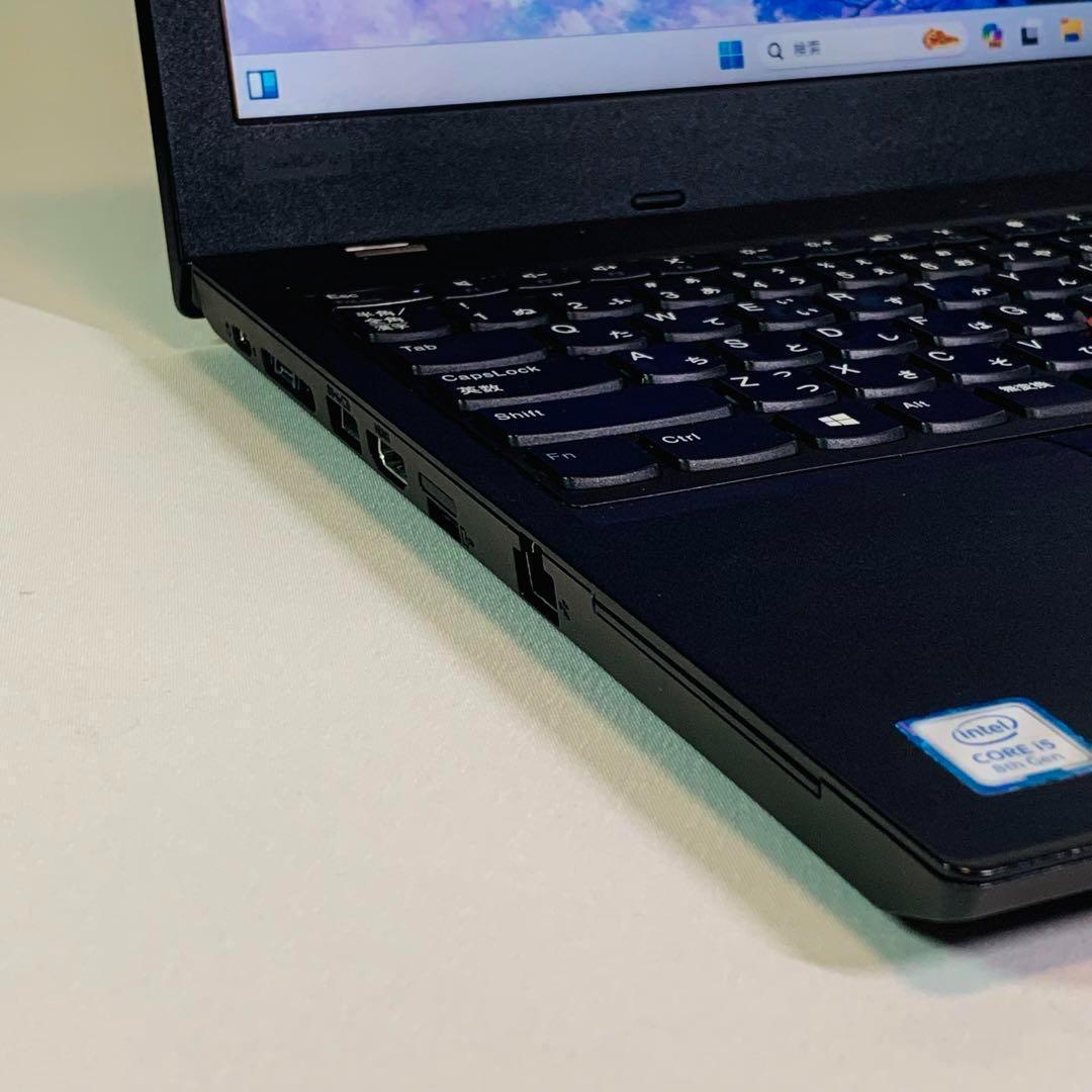 Core i5✨第8世代✨32GB✨レノボ✨ThinkPad✨ノートパソコン