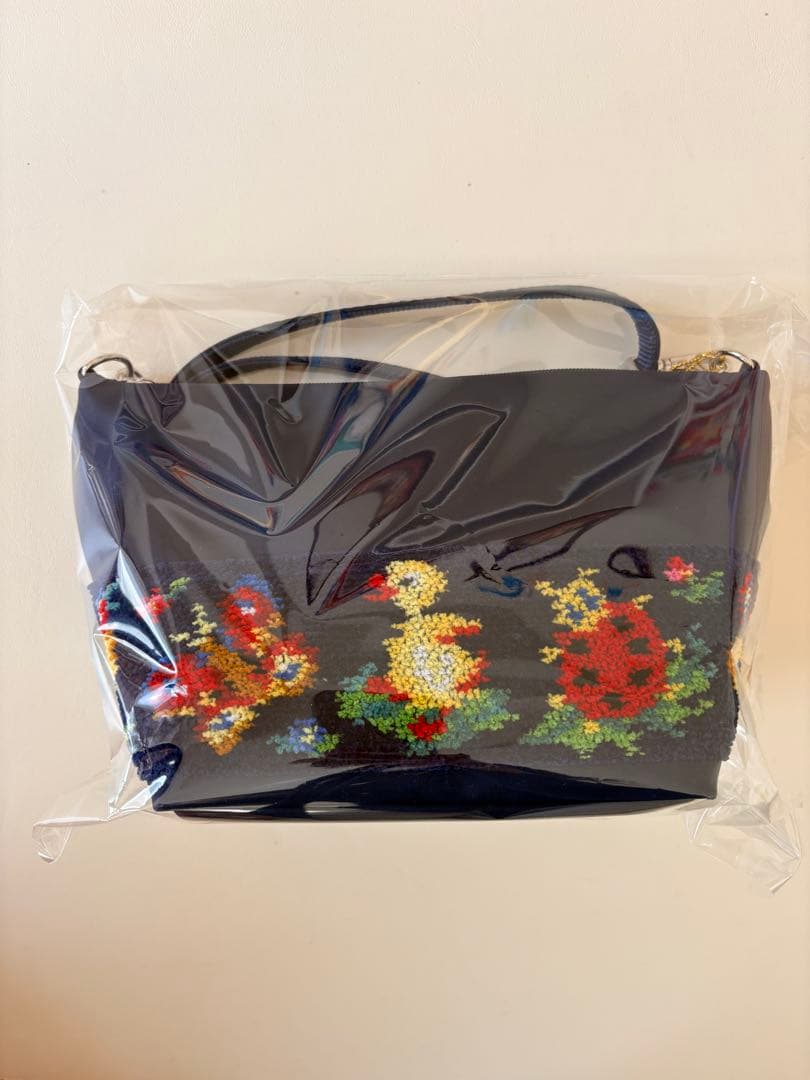 ハイジ　フェイラー　ミニショルダーバッグ　veryコラボ 今度の【フェイラー×VERY】コラボはA4トートとミニショルダーバッグ | VERY