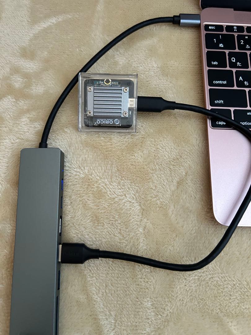 訳あり MacBook 12㌅ 2016 ローズゴールド 8GB 外付SSD起動 - メルカリ