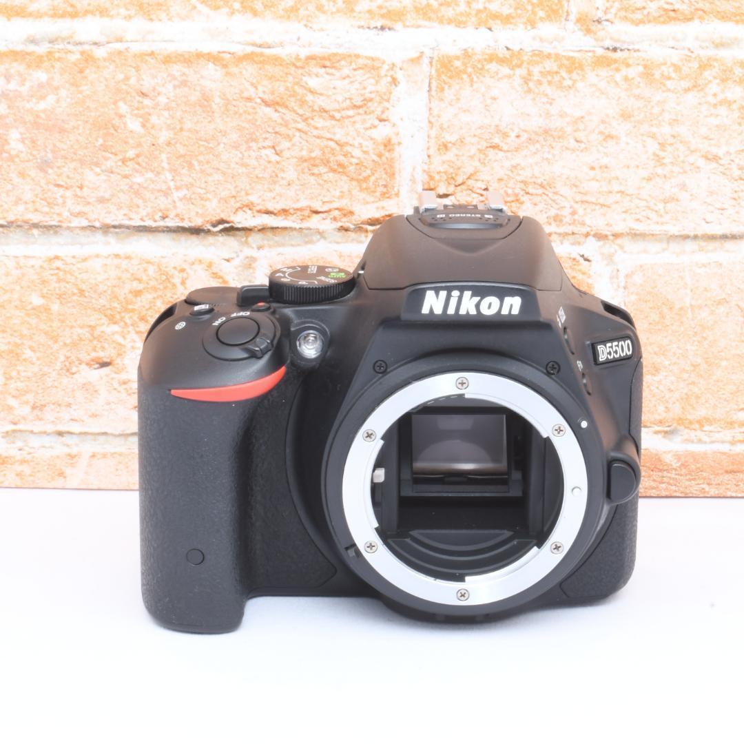 美品✨Nikon D5500✨Wi-Fi機能つき✨遠くも撮れる望遠レンズ - メルカリ