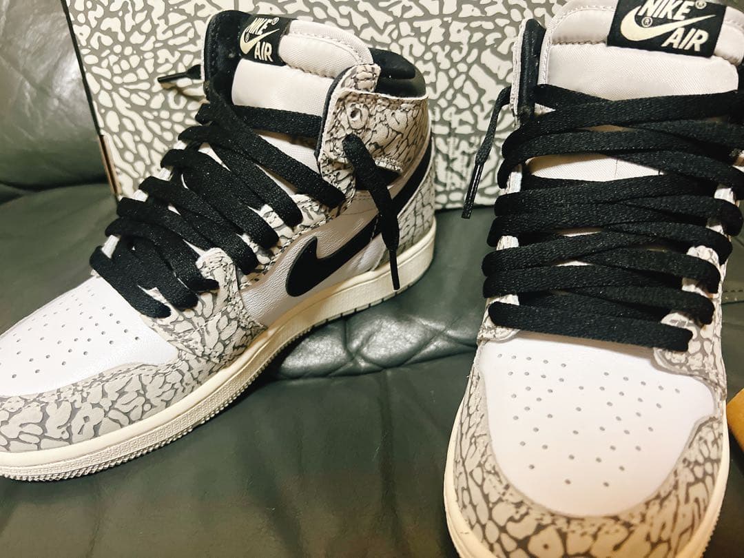 【新品未使用】エアジョーダン1 ホワイトセメント　22.5cm