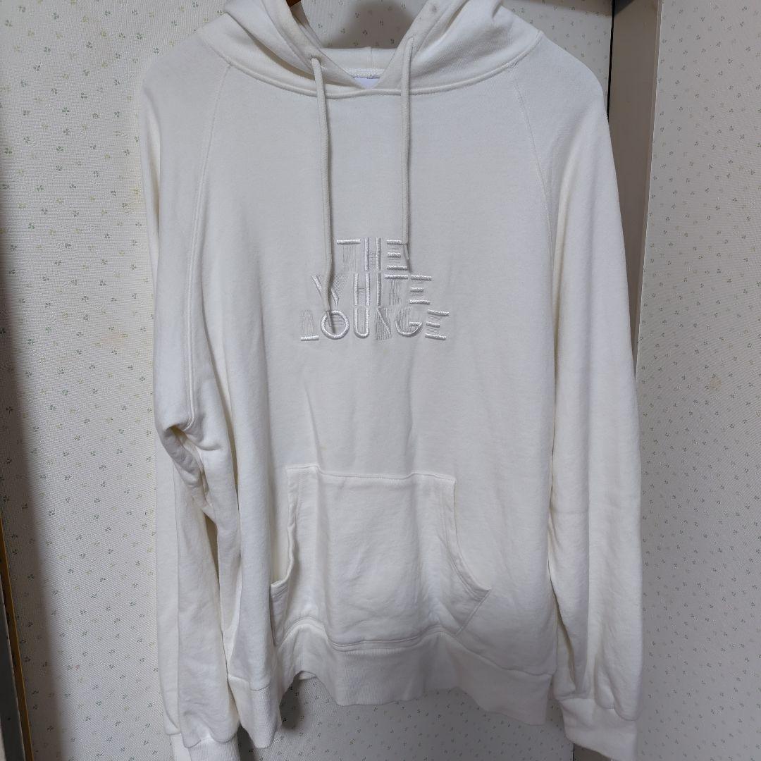 Mrs.GREEN APPLE☆ホワイトラウンジパーカー - メルカリ