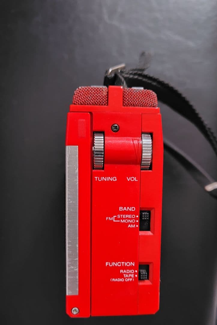 SONYラジカセWA -66（赤）