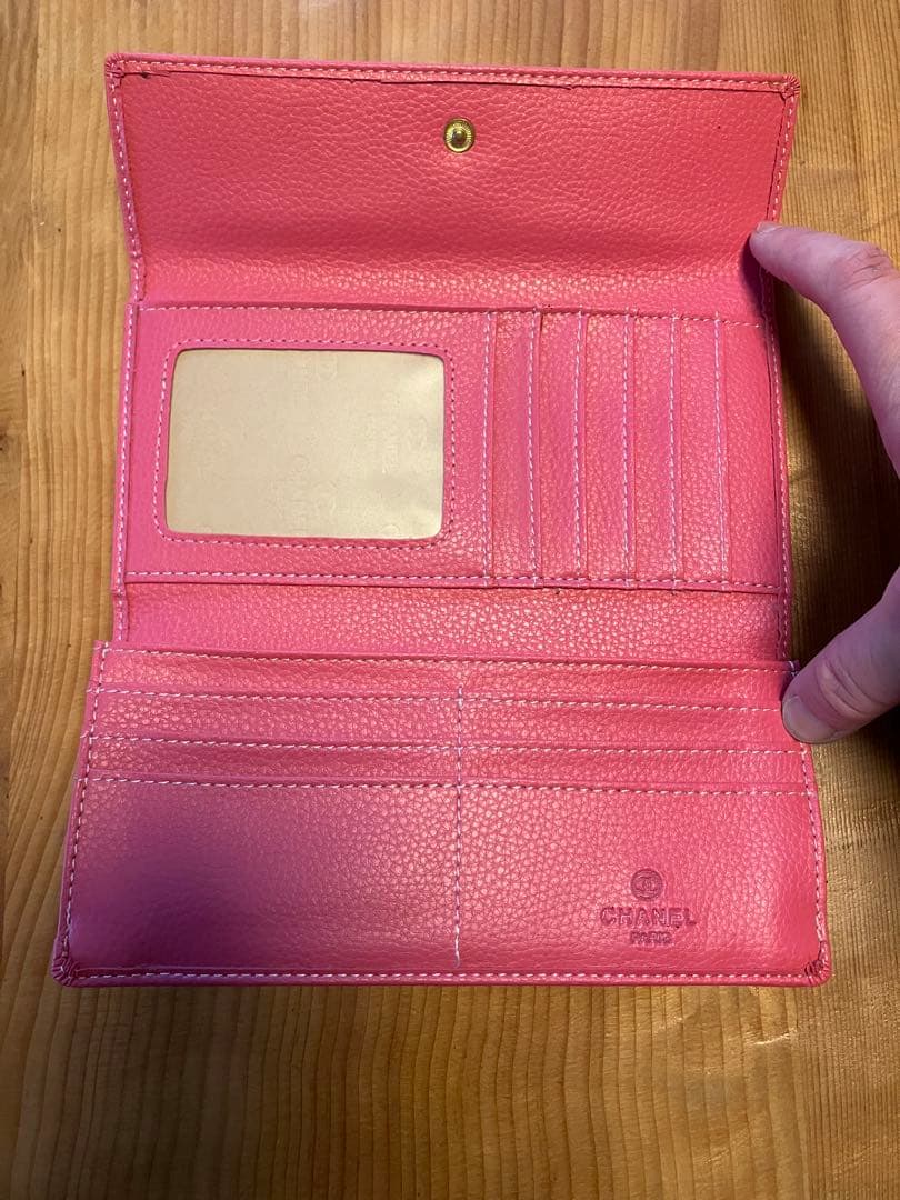 非売品】CHANEL シャネルノベルティ ピンクレザー三つ折り財布