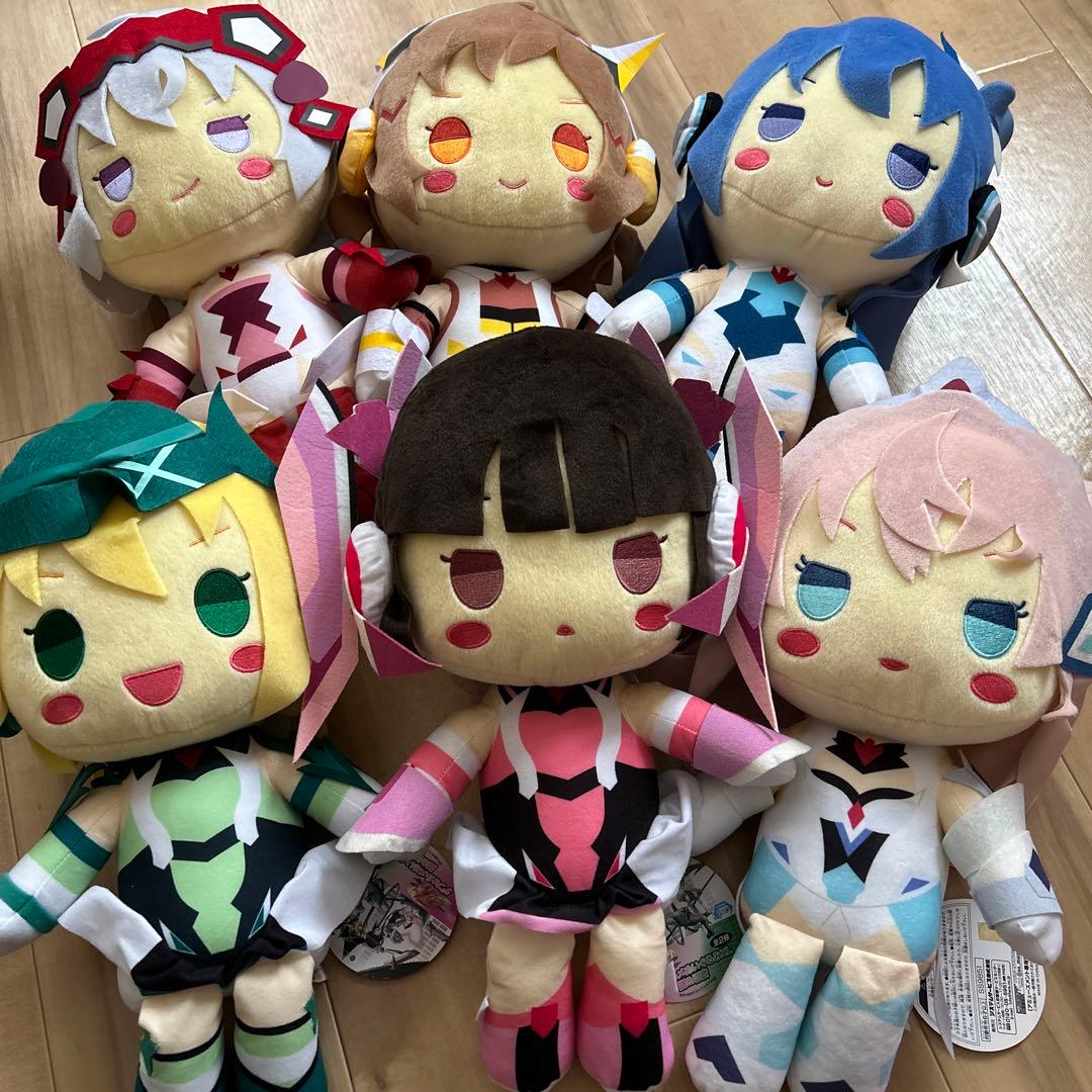 戦姫絶唱シンフォギアAXZ デフォルメXLぬいぐるみ 6点セット - メルカリ