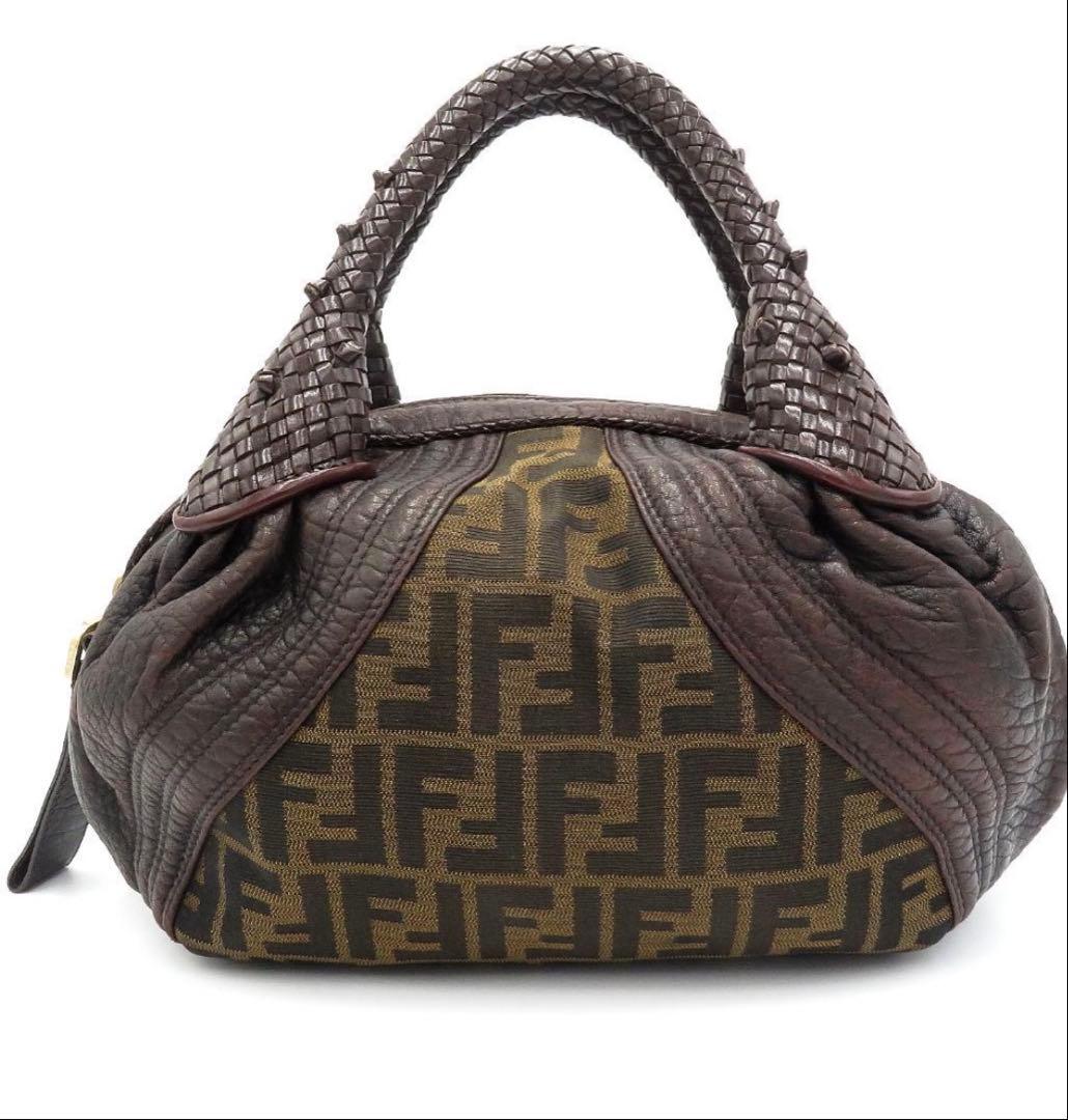 美品☆FENDI☆スパイバッグ☆ズッカ柄ナッパレザー - メルカリ