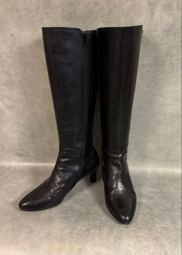 サルヴァトーレフェラガモ ブーツ 7サイズ ブラック ファッション