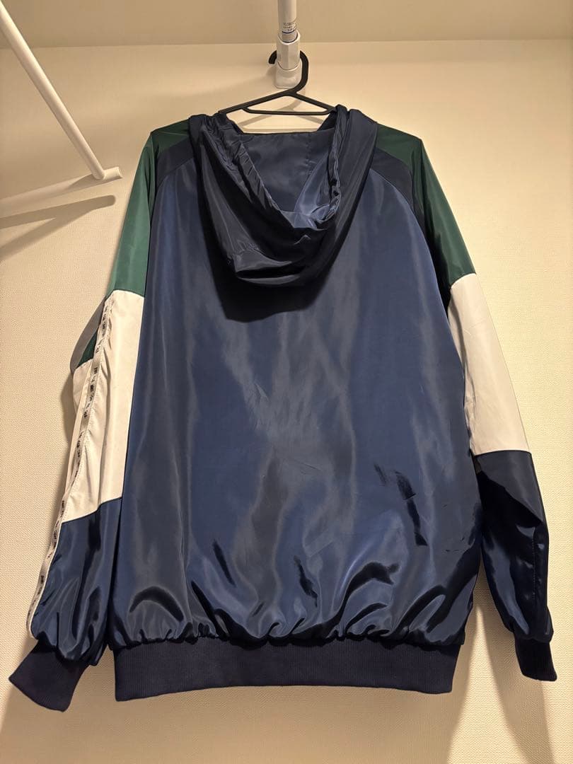 ずっと真夜中でいいのに。温れ落ち度 フード付ナイロンジャケット L