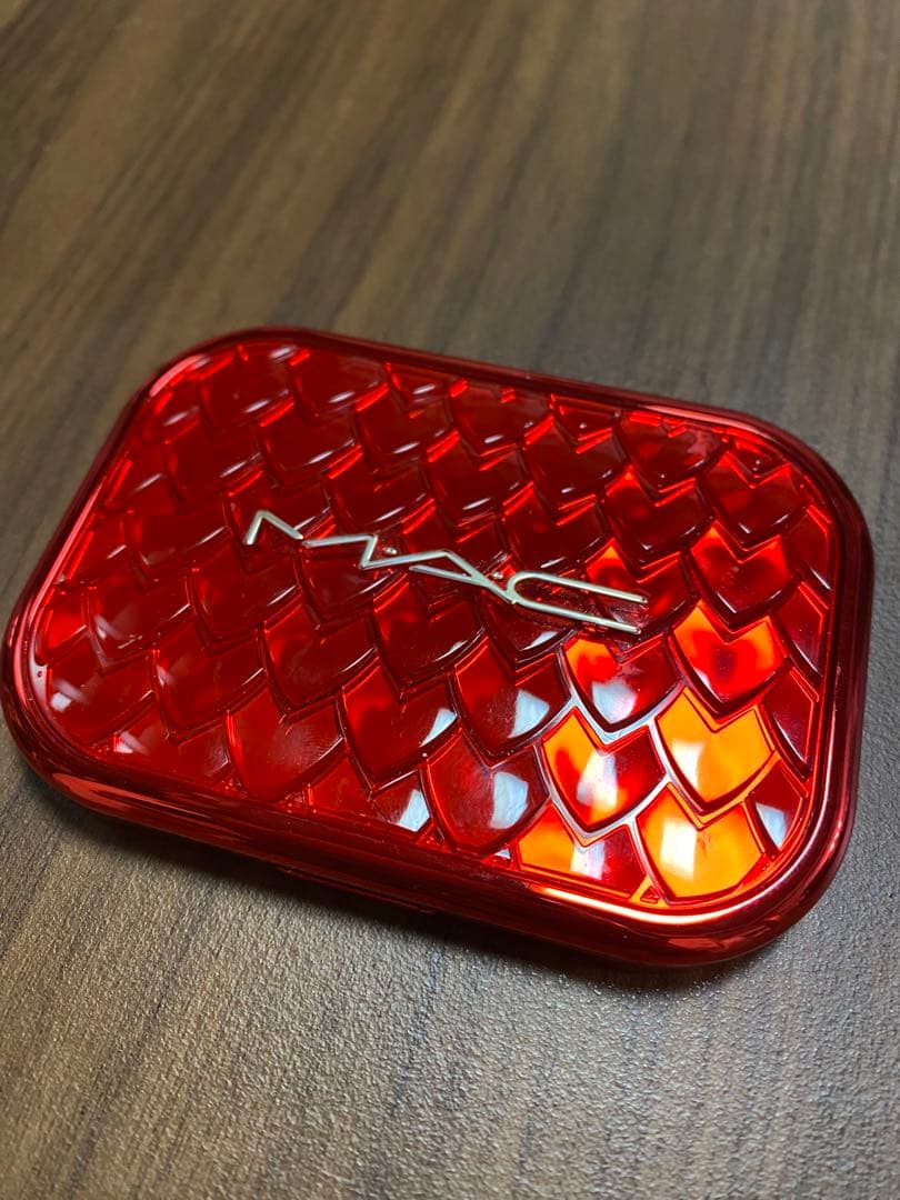 MAC スモールアイシャドウパレット 6色 試してみた】M・A・C スモール アイシャドウ × 6 M·A·C MAGNIFICENT