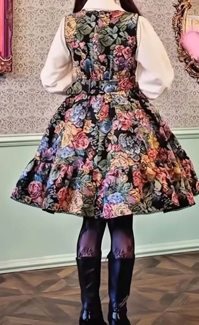 しまむら くる実コラボ ノエル・ド・メモワール ゴブラン ジャンパー