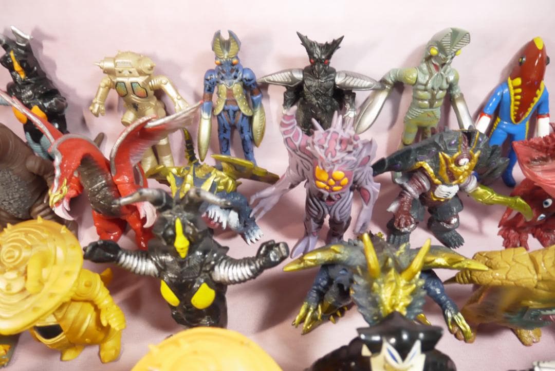 ウルトラ怪獣シリーズ ギガキマイラ など 怪獣ソフビ 68体 - メルカリ