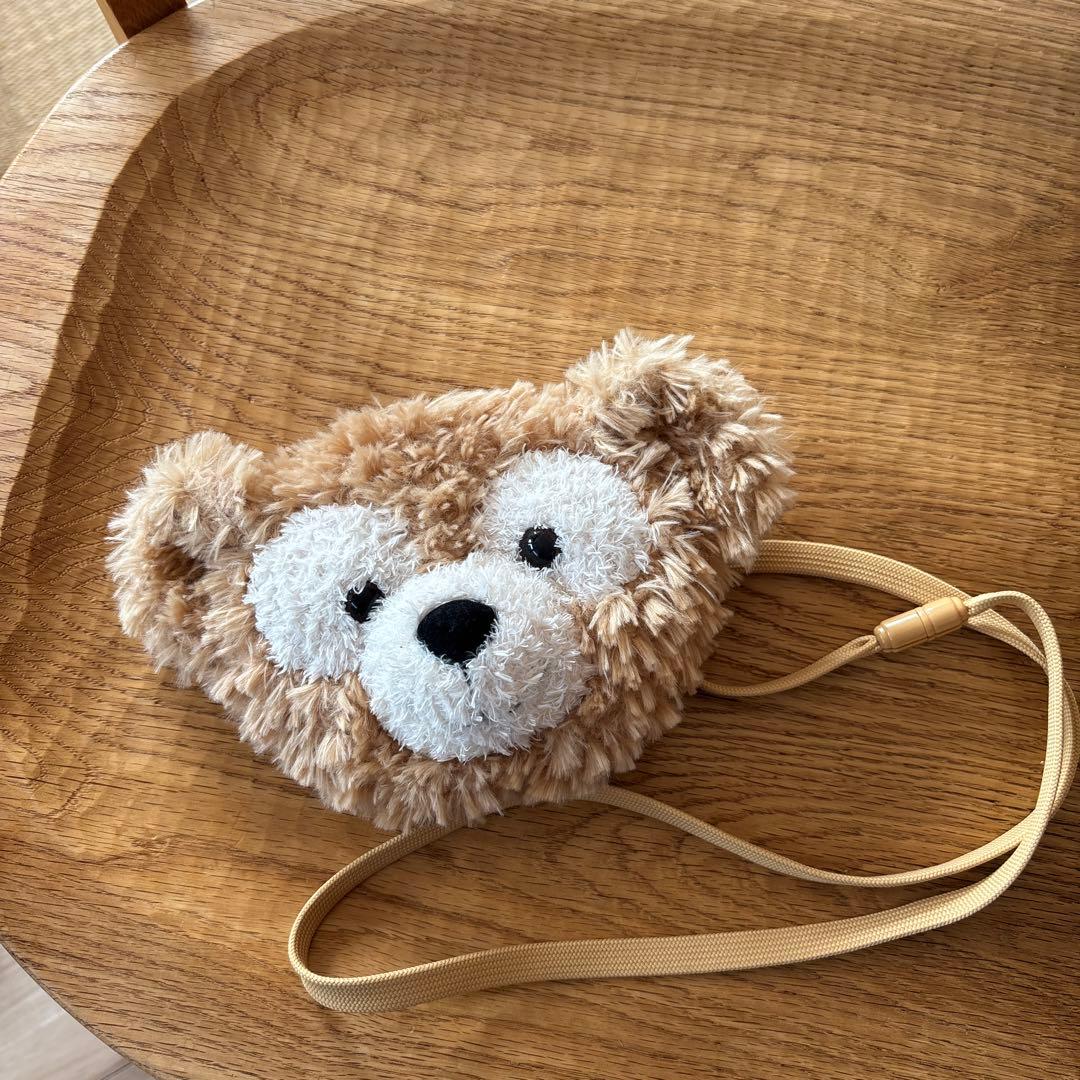 ダッフィー 首掛けポーチ - メルカリ