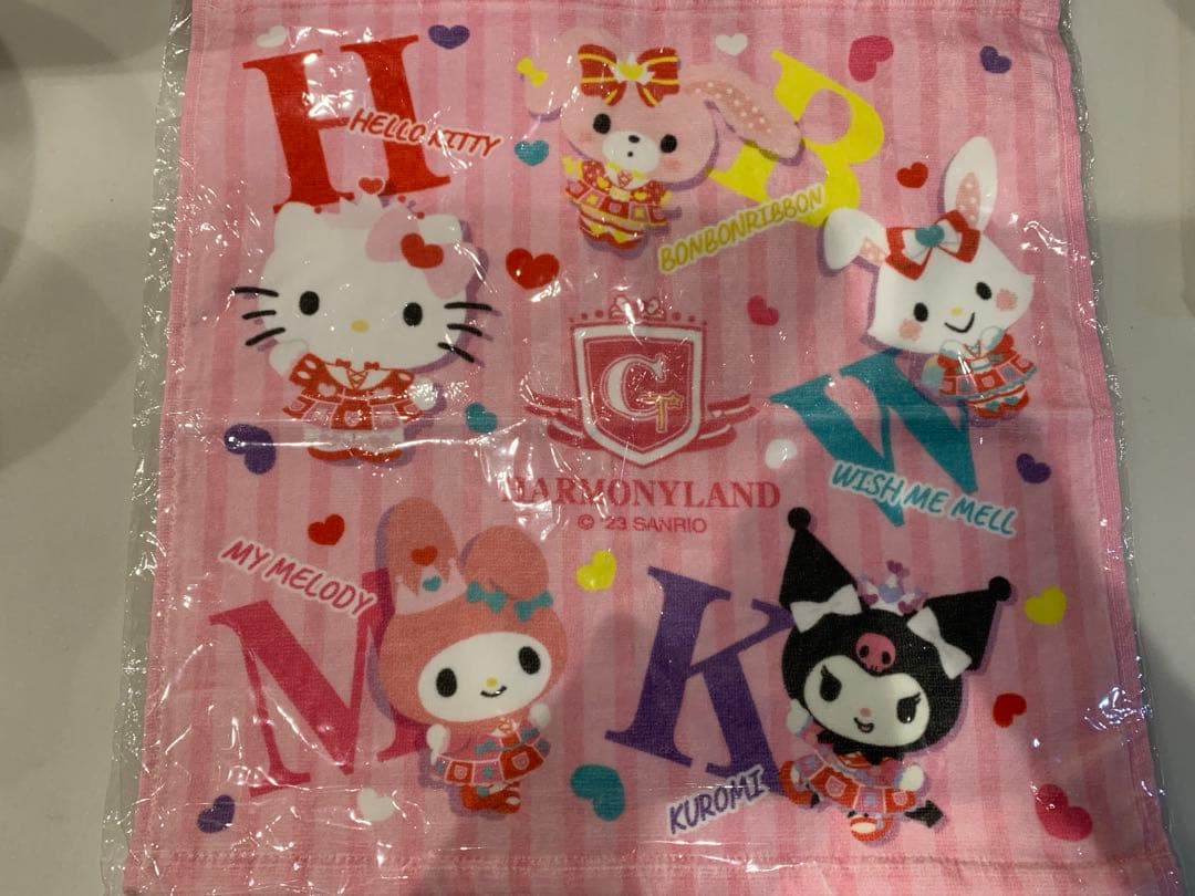2023春ハーモニーランド限定タオル - メルカリ
