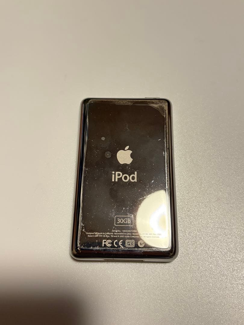 Apple iPod classic 第5世代 30GB ブラック 黒 - メルカリ