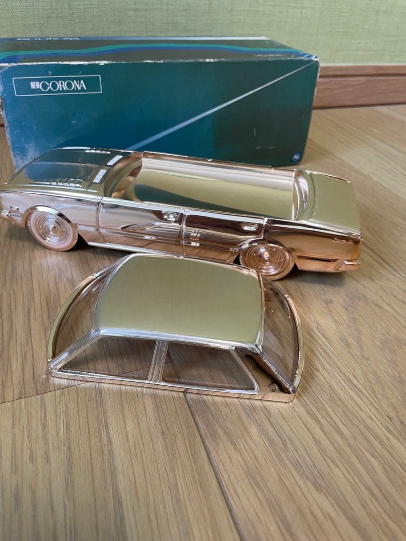 美品トヨタ コロナ メタル製 ゴールド シガレットケース ノベルティ