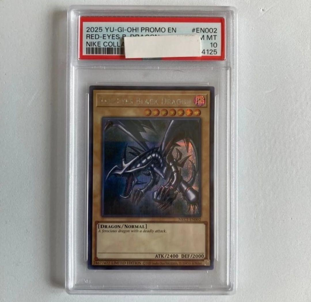 PSA10 NIKE 真紅眼の黒竜 シークレットレア NKC1-EN002 - メルカリ