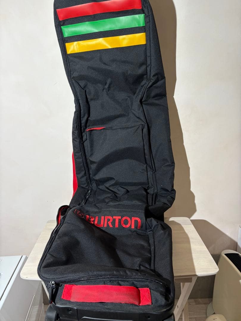 BURTON スノーボード用キャリーケース Burton 4ウィール フライト デック 38L トラベルバッグ | ラゲッジ