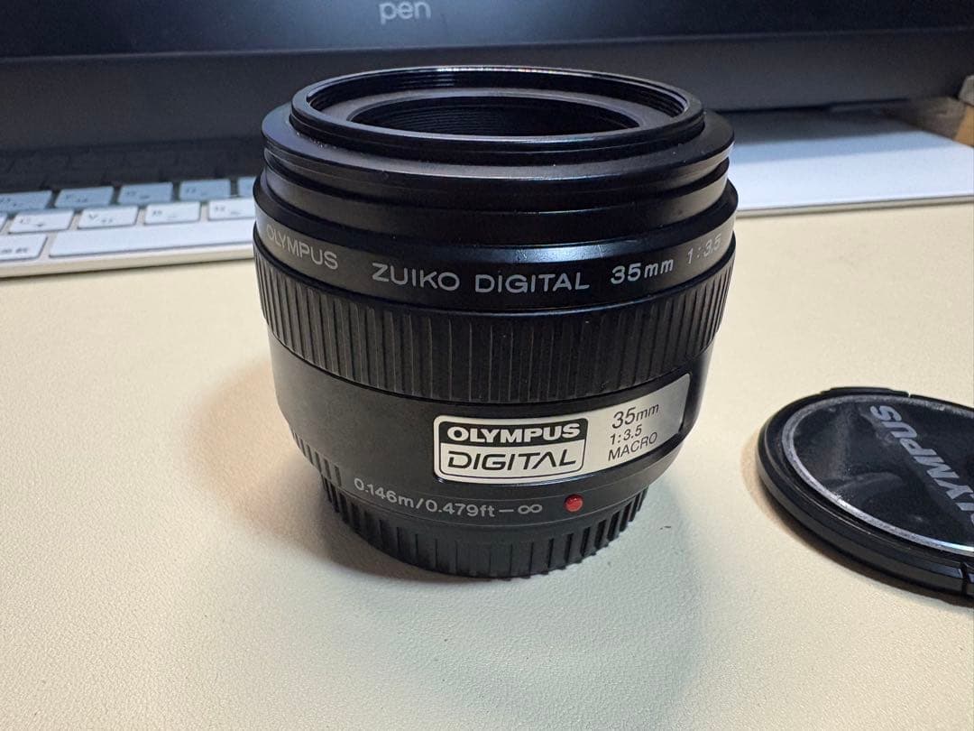 OLYMPUS ZUIKO DIGITAL 35mm f/3.5 MACRO - メルカリ