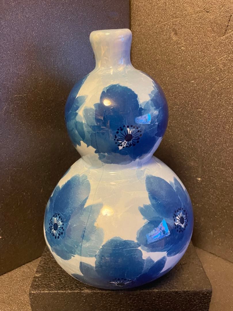 大人気 肥前有田焼 政右衛門作 花瓶 瓢箪型 フラワーベース - メルカリ