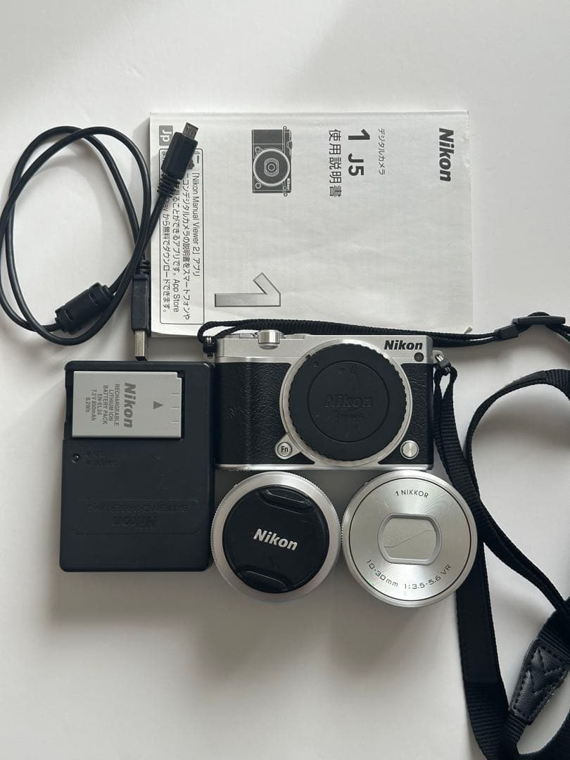 Nikon 1 J5 ミラーレスカメラ ダブルレンズキット ニコン Nikon 1 J5 ダブルレンズキット 価格比較 - 価格.com