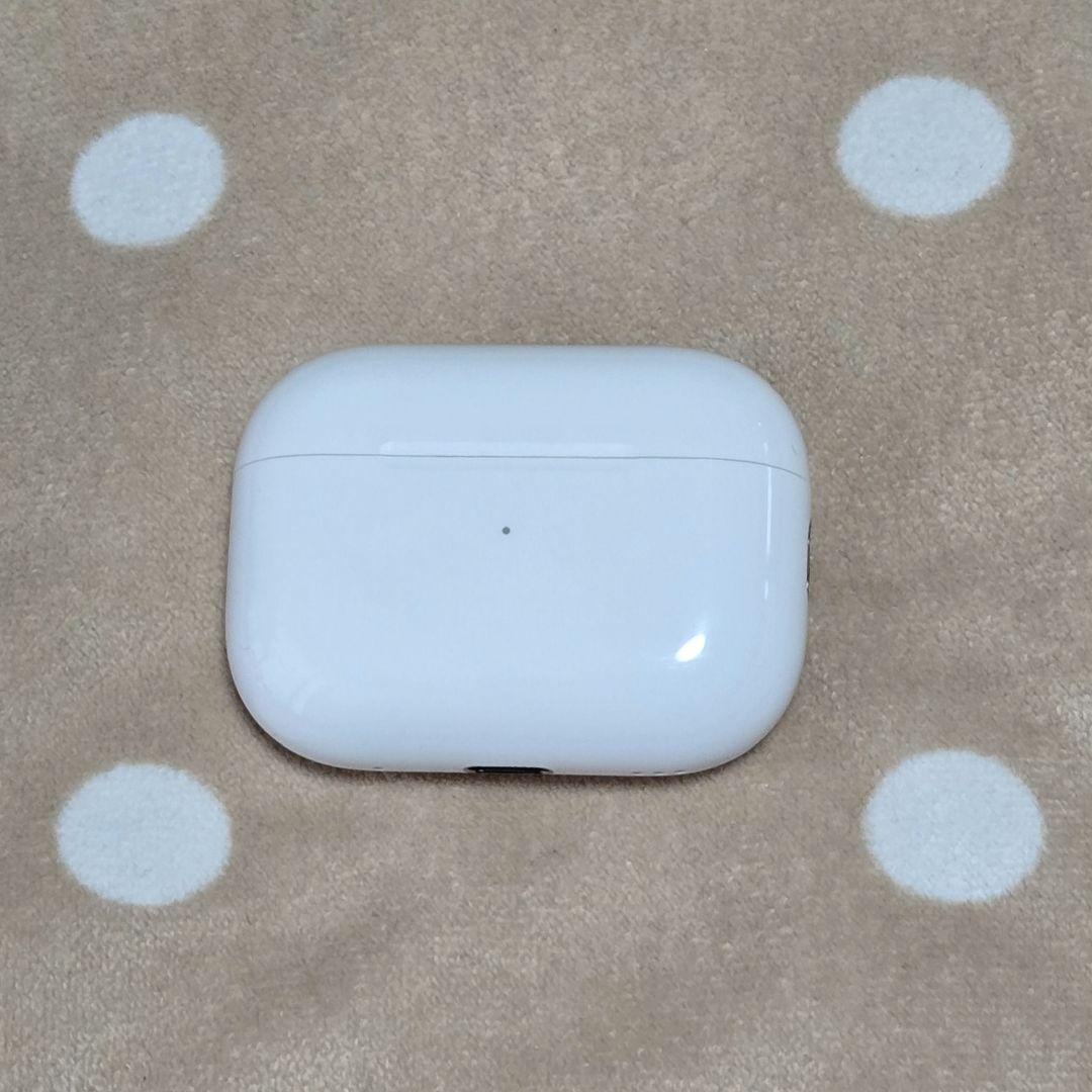 AirPods本体のみ第一世代 Amazon.co.jp: 【整備済み品】 Apple AirPods with Charging Case (第1