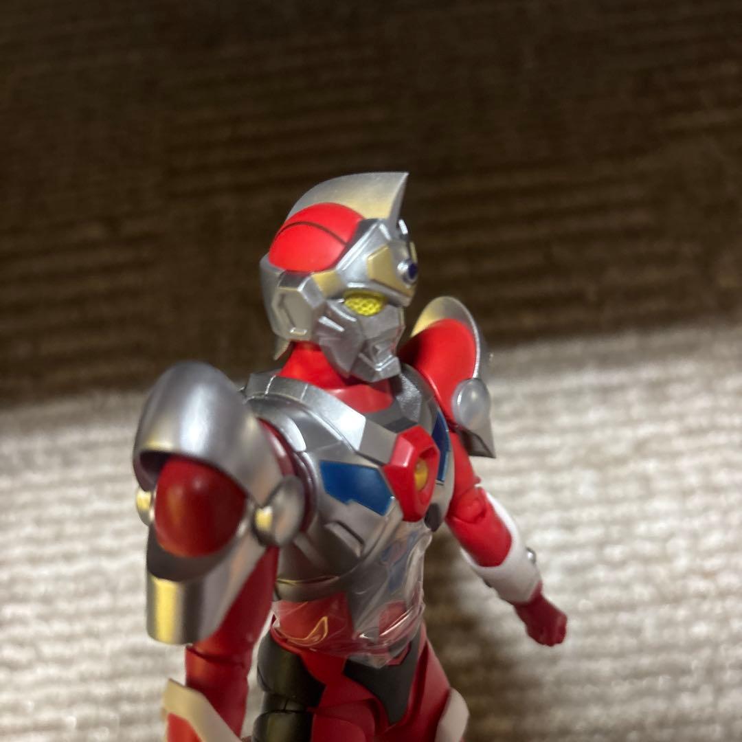 も*ゃ様 S.H.Figuarts(真骨彫製法)グリッドマン　フィギュアーツ