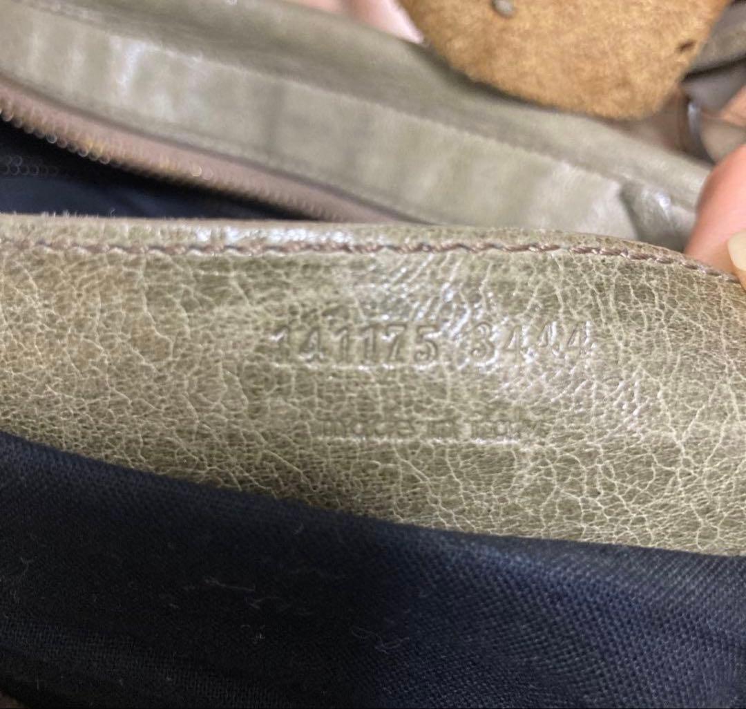 BALENCIAGA カーキレザーバッグ 保存袋付 バレンシアガ大きめショルダー