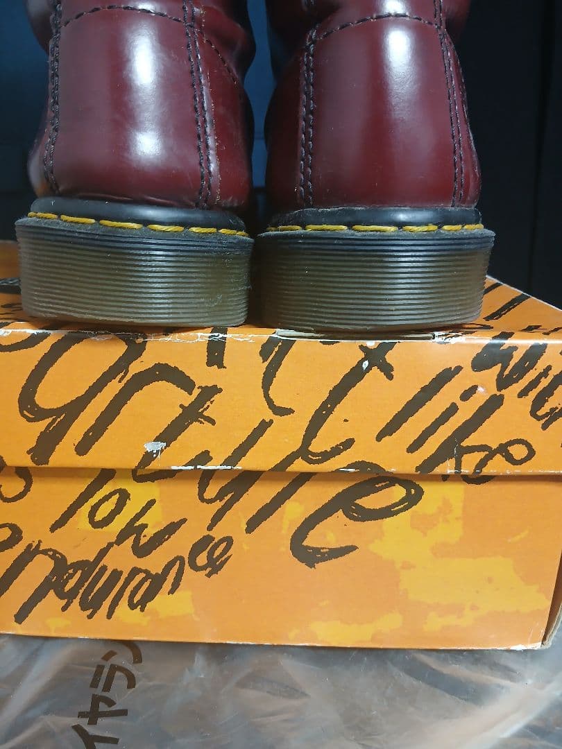 Dr.Martens 茶芯 英国製 70~80s - メルカリ