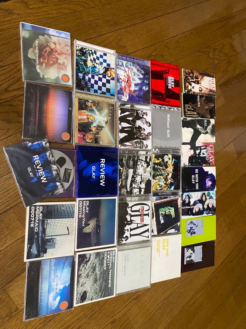 GLAY アルバムコレクション 複数枚 GLAYが30年間で発表した全CDジャケット・MVを徹底解剖した「GLAY