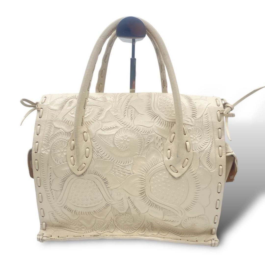 最終値下 GRACE CONTINENTAL Carving Tribes 白 - メルカリ