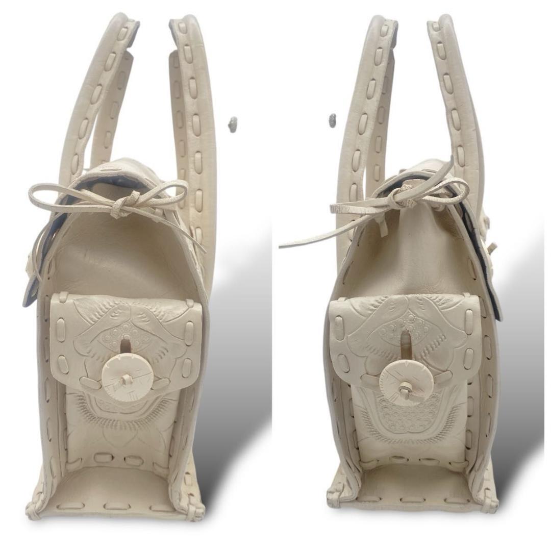 最終値下 GRACE CONTINENTAL Carving Tribes 白 - メルカリ