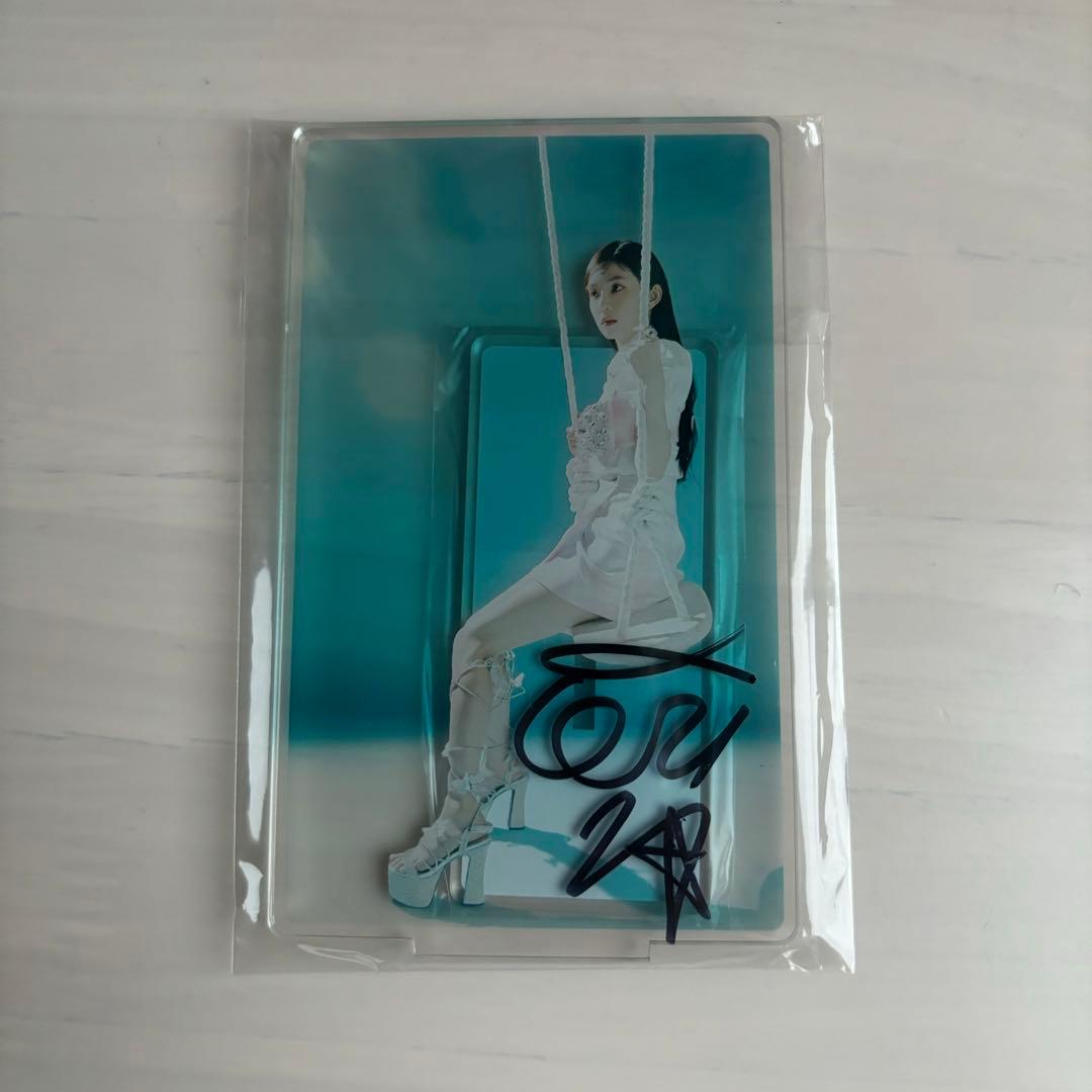 redvelvet アイリン 直筆サイン入り bloom アクリルスタンド