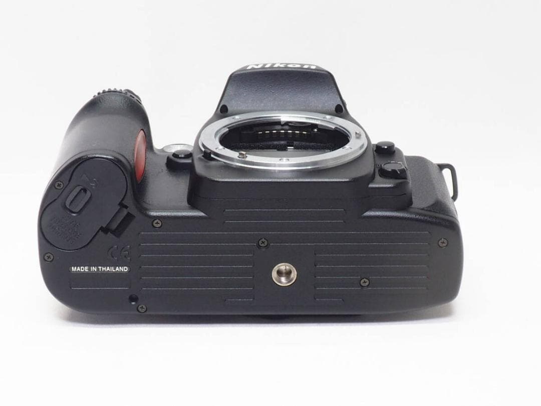 ■美品■ Nikon F80D ボディ 《 動作光学良好 》 #03111651