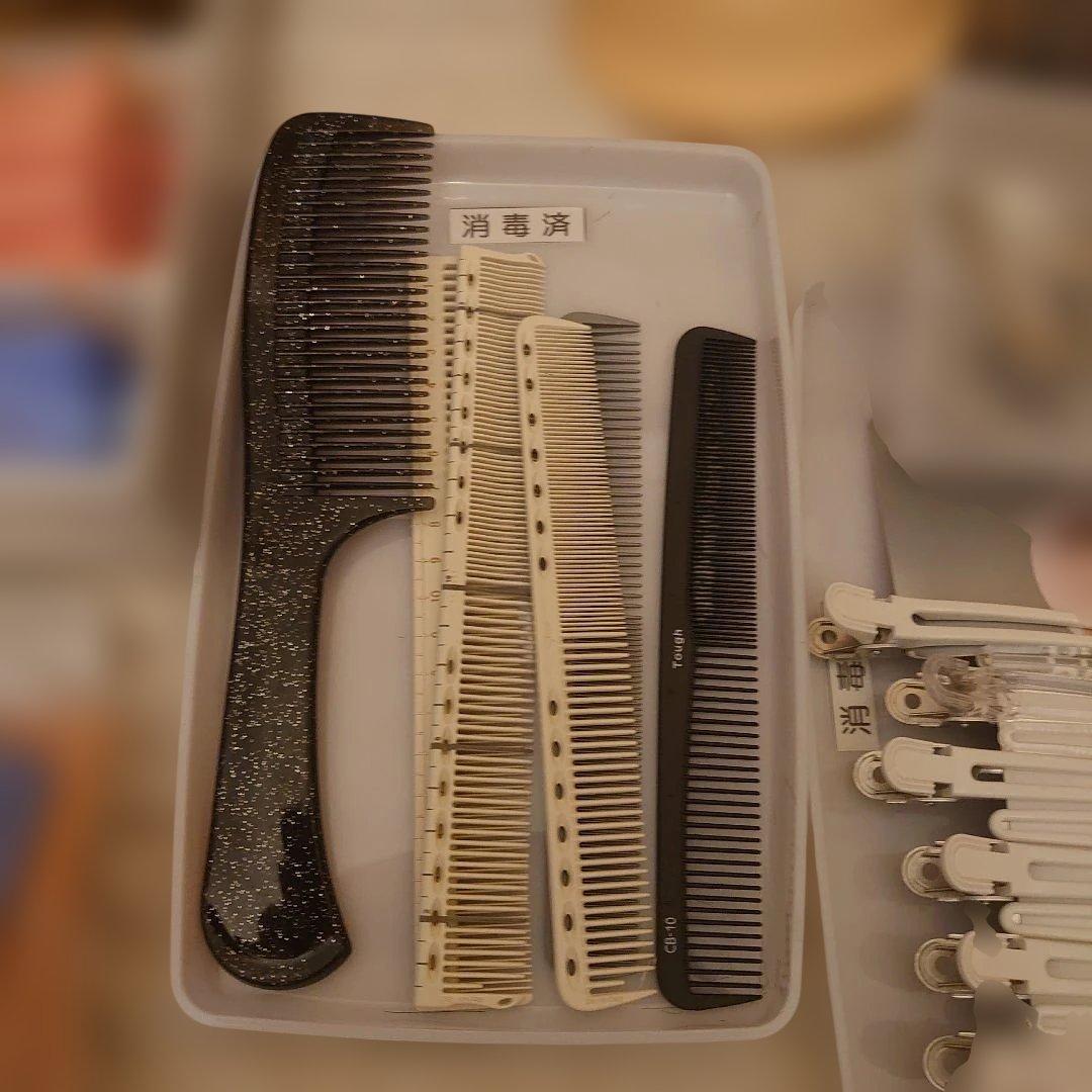 ぽ*ま様 美容師国家試験セット一式 48000円のカットハサミ、消耗品
