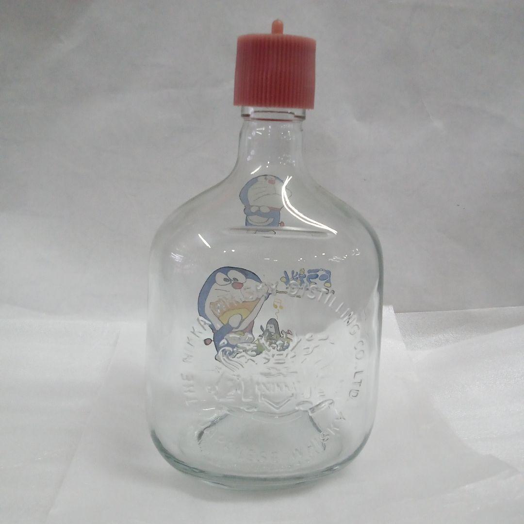 ウイスキーボトル型ドラえもん貯金箱 - メルカリ