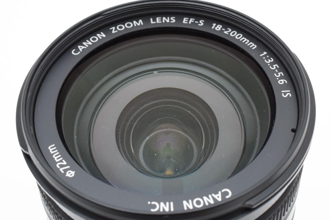 超美品 CANON EF-S 18-200mm F3.5-5.6 IS M206