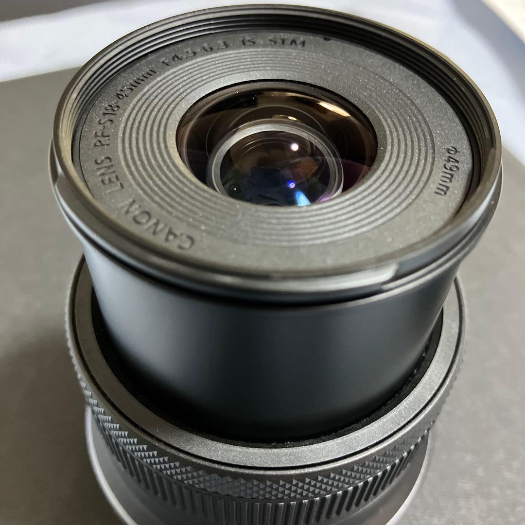 極上品Canon標準レンズRF-S18-45mm F4.5-6.3 IS STM