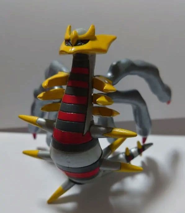 非売品 組立 ポケモン　ギラティナ　オリジンフォルム フィギュア Amazon.co.jp: ポケットモンスター プラチナ 予約特典 オリジナル