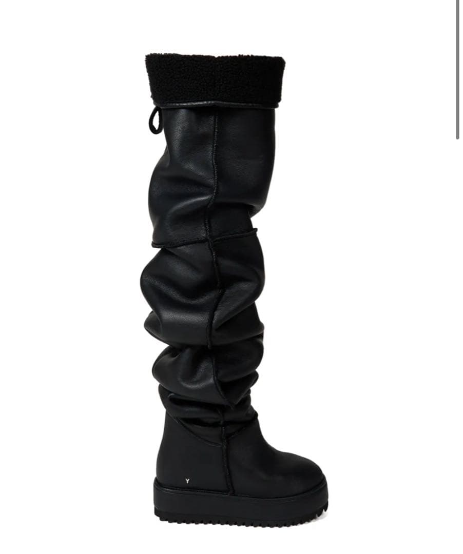 YELLOブラックロングブーツ ルーズフィット 中古・古着通販】YELLO (イエロー) ルーズフィットロングブーツ